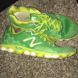 New balance shoes